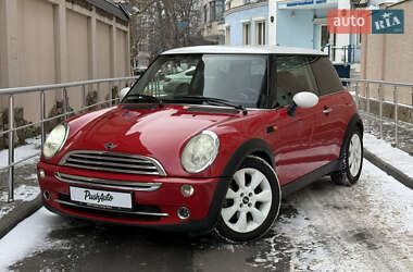 MINI Cooper 2005