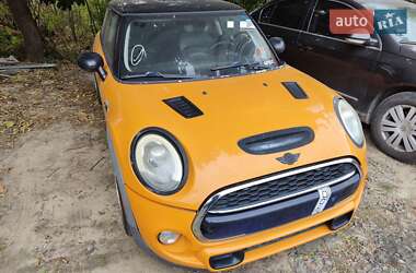 MINI Cooper 2015