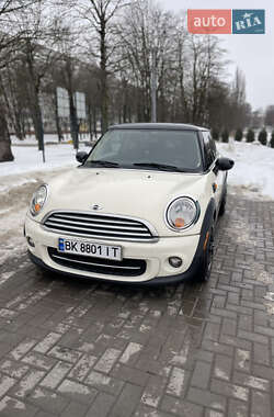 MINI Cooper  2011