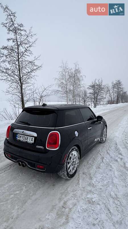 Хетчбек MINI Cooper 2016 в Овручі