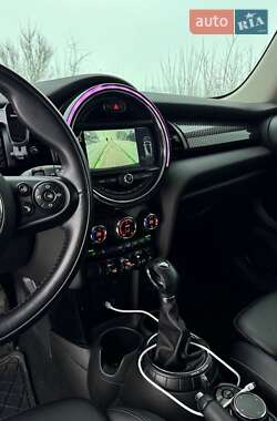 Хетчбек MINI Cooper 2016 в Овручі