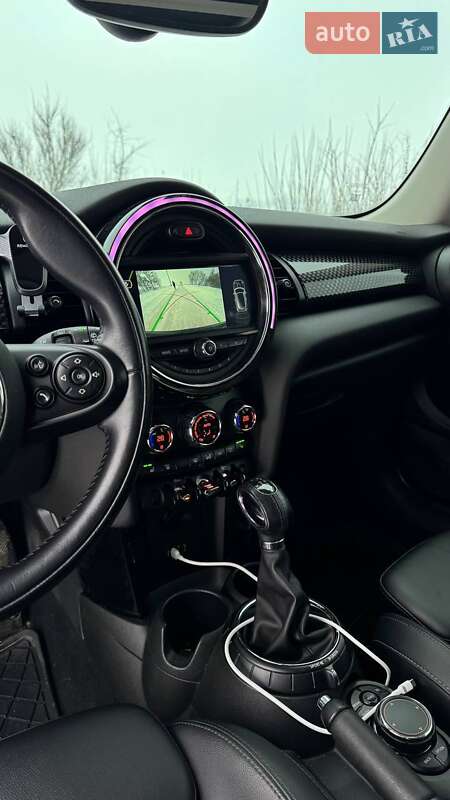 Хетчбек MINI Cooper 2016 в Овручі