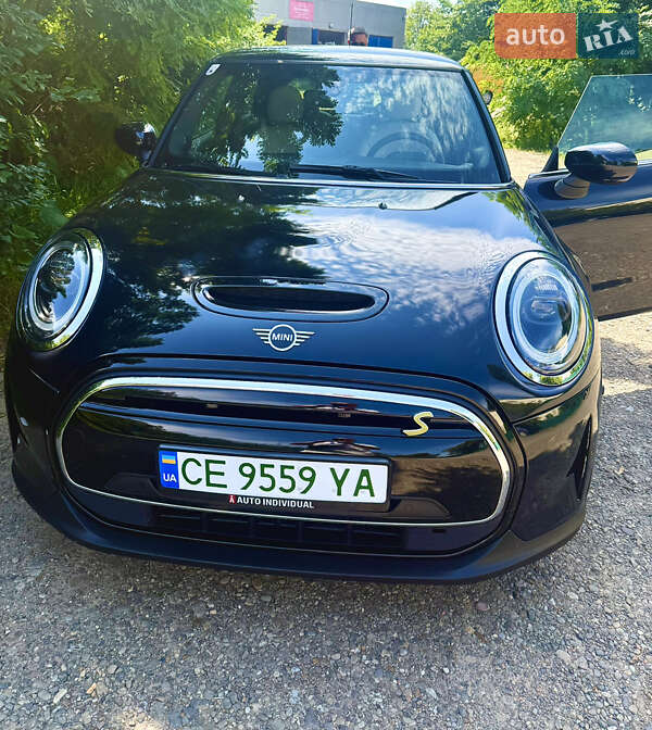 Хэтчбек MINI Cooper 2023 в Ивано-Франковске