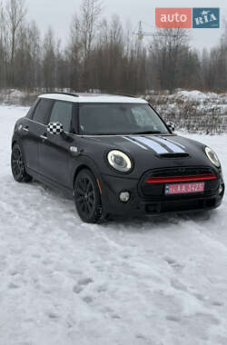 MINI Cooper  2015