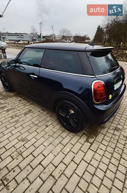 Хэтчбек MINI Cooper 2023 в Ивано-Франковске