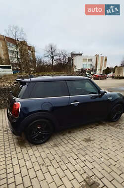 Хэтчбек MINI Cooper 2023 в Ивано-Франковске