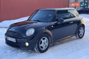MINI Cooper 2011