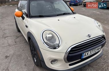 MINI Cooper 2016