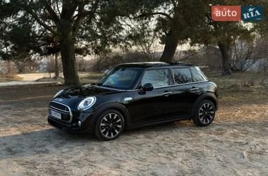 MINI Cooper  2017