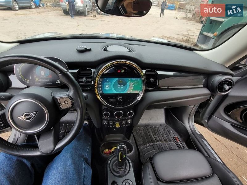 Хэтчбек MINI Cooper 2021 в Киеве