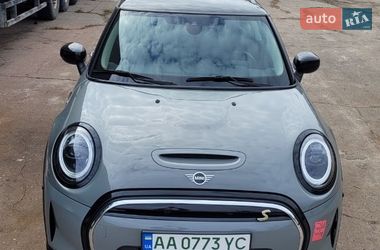 Хэтчбек MINI Cooper 2021 в Киеве