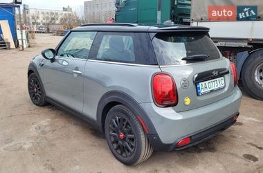 Хэтчбек MINI Cooper 2021 в Киеве