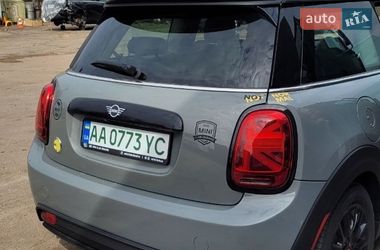 Хэтчбек MINI Cooper 2021 в Киеве