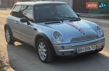 MINI Cooper  2002
