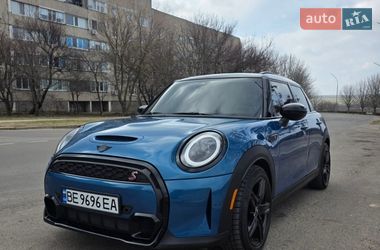 MINI Cooper 2023