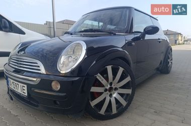 MINI Cooper  2001