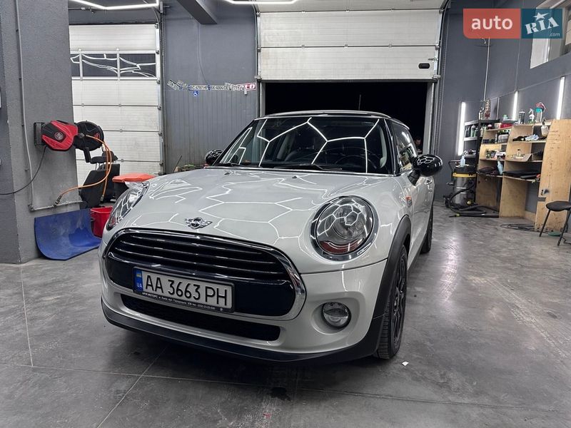 MINI Cooper 2016