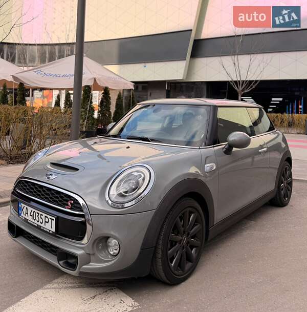 MINI Cooper 2017