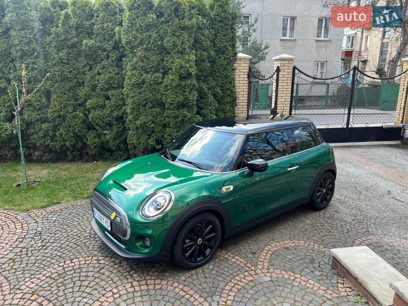 Хэтчбек MINI Cooper 2020 в Львове