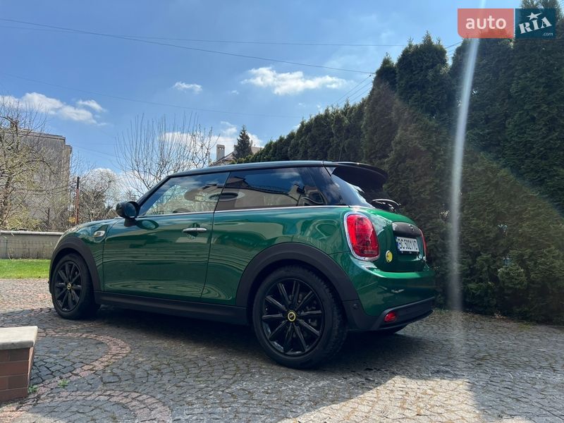 Хэтчбек MINI Cooper 2020 в Львове