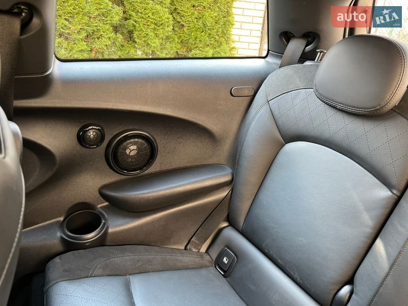 Хэтчбек MINI Cooper 2020 в Львове