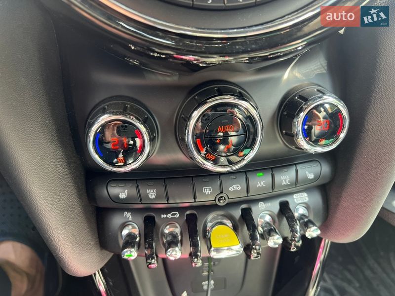 Хэтчбек MINI Cooper 2020 в Львове