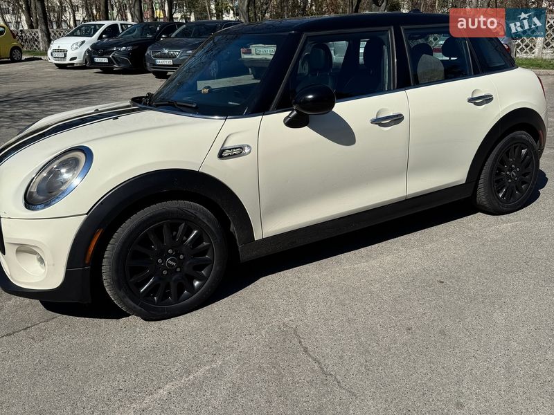 Хетчбек MINI Cooper 2014 в Києві фото 15 Хетчбек MINI Cooper 2014 в Києві