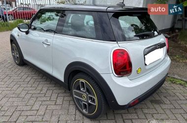 Хэтчбек MINI Cooper 2021 в Хмельницком
