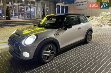Хэтчбек MINI Cooper 2021 в Хмельницком