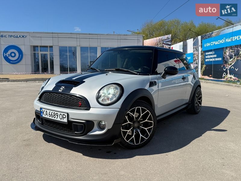 MINI Cooper 2013
