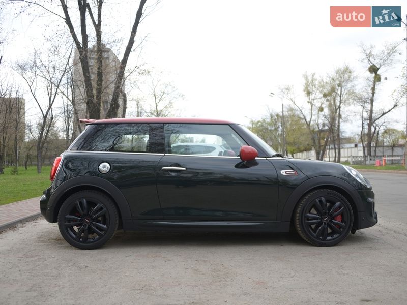 Хэтчбек MINI Cooper 2018 в Киеве