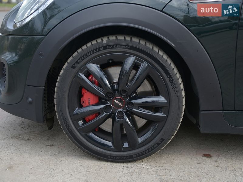 Хэтчбек MINI Cooper 2018 в Киеве