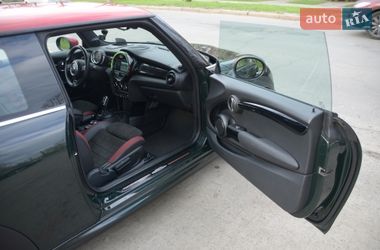 Хэтчбек MINI Cooper 2018 в Киеве