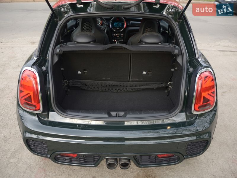 Хэтчбек MINI Cooper 2018 в Киеве