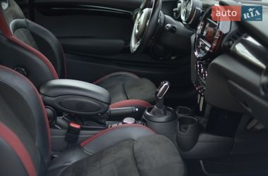 Хэтчбек MINI Cooper 2018 в Киеве