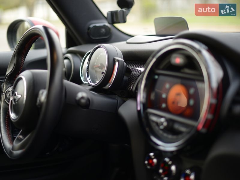 Хэтчбек MINI Cooper 2018 в Киеве