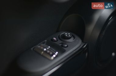 Хэтчбек MINI Cooper 2018 в Киеве