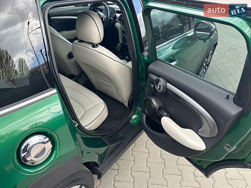 Хетчбек MINI Cooper 2021 в Києві
