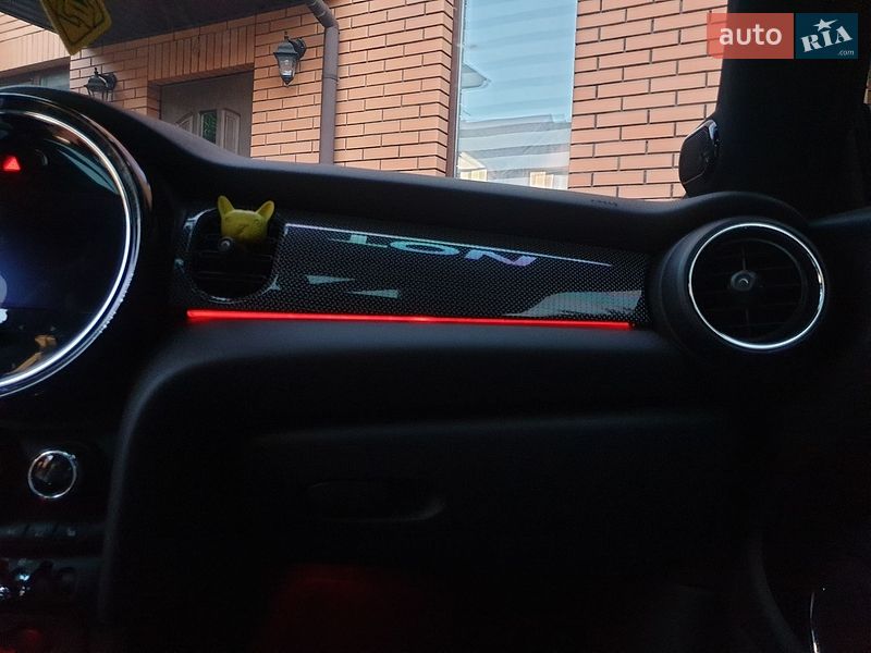 Хэтчбек MINI Cooper 2015 в Виннице