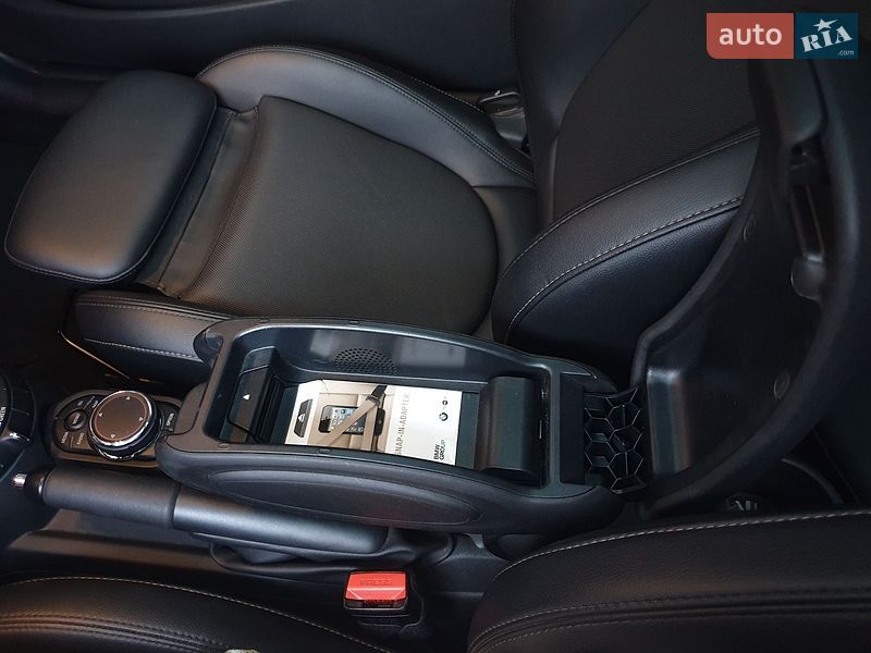 Хэтчбек MINI Cooper 2015 в Виннице
