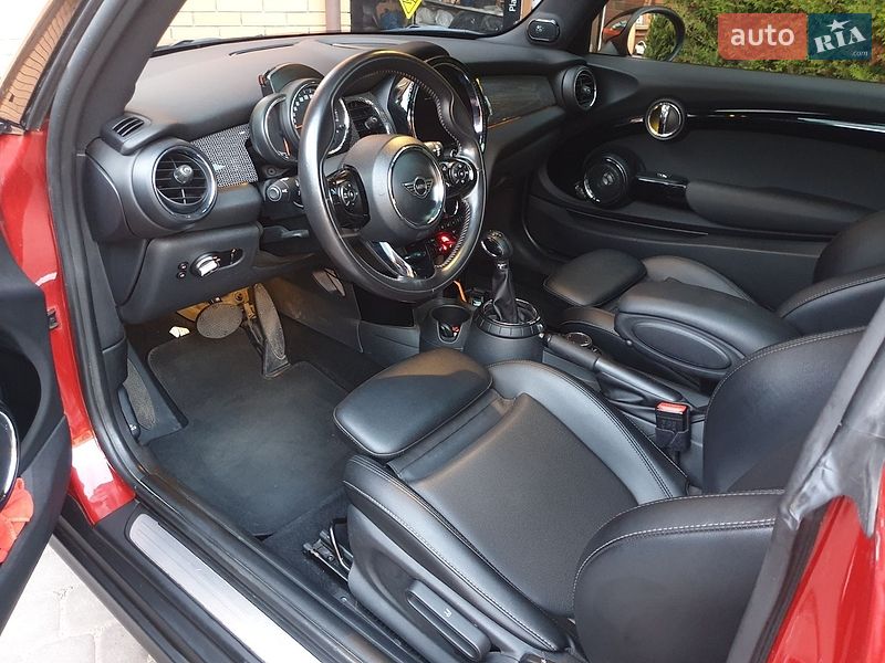 Хэтчбек MINI Cooper 2015 в Виннице