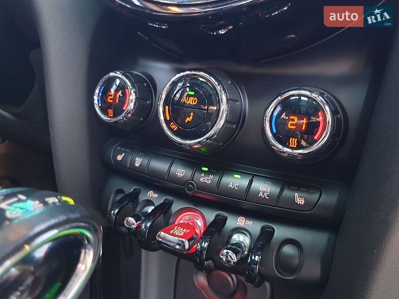 Хэтчбек MINI Cooper 2015 в Виннице