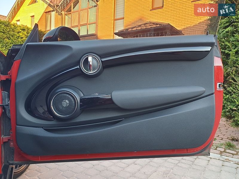 Хэтчбек MINI Cooper 2015 в Виннице