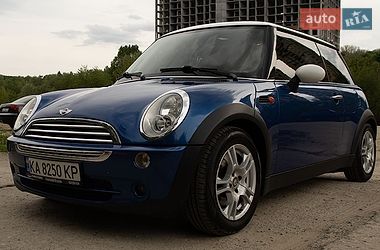 MINI Cooper  2006