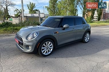 mini cooper 2019 в Кременчук від професійного продавця Геннадий