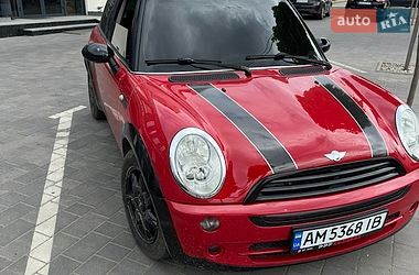MINI Cooper  2006