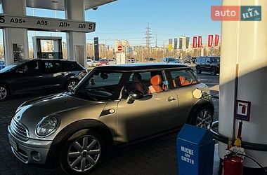 MINI Cooper  2008