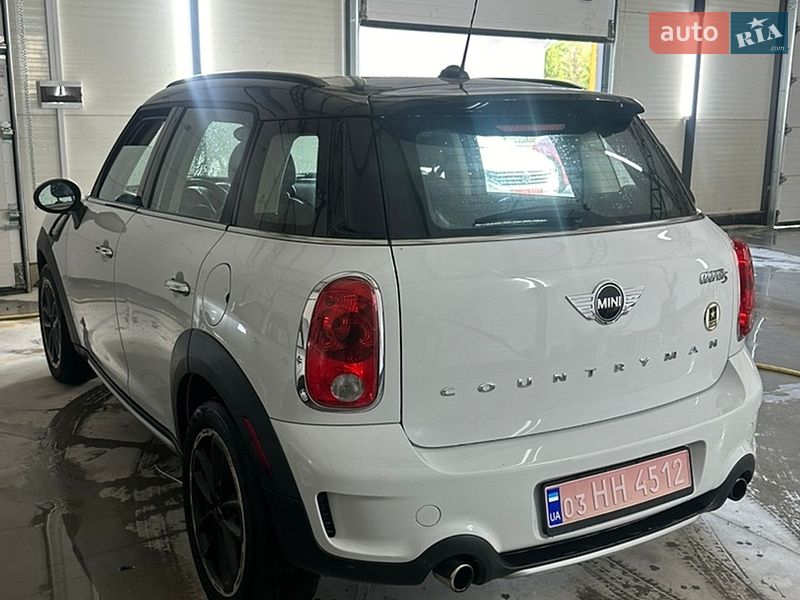 Хэтчбек MINI Cooper 2015 в Луцке