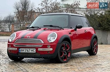 MINI Cooper  2003
