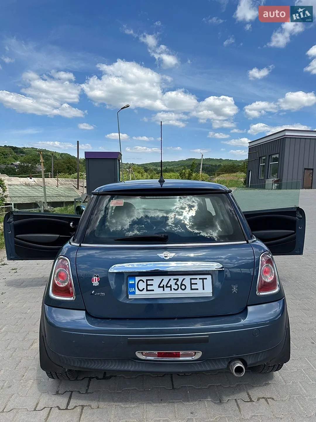 MINI Cooper 2011 VIN WMWSW11080T172140 фото оголошення 4 з 11